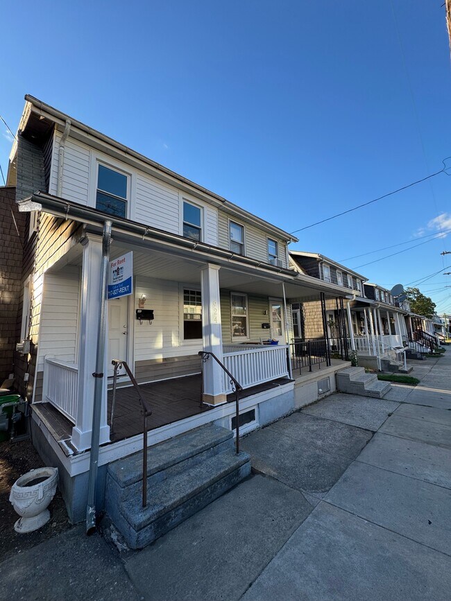 624 Courtland St in York, PA - Foto de edificio - Building Photo