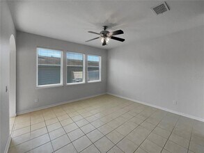 7621 Sutherton Ln in Windermere, FL - Building Photo - Building Photo