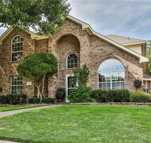 property at 8721 Greenwood Trail