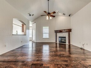 1416 Glenolde Pl in Edmond, OK - Building Photo - Building Photo