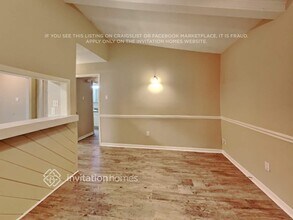 10418 Winding Trail Rd in La Porte, TX - Foto de edificio - Building Photo