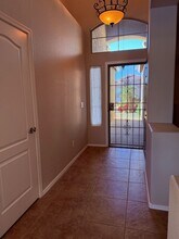 18252 W Buena Vista Dr in Surprise, AZ - Foto de edificio - Building Photo