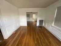 86 Beechcroft St, Unit 1 in Boston, MA - Building Photo - Building Photo