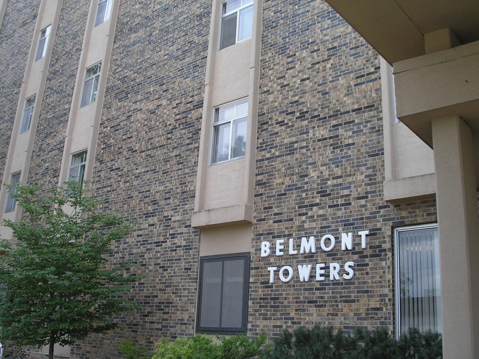 Belmont Towers in Parsons, KS - Building Photo