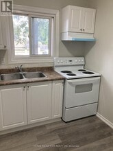 255 Porter St in Oshawa, ON - Building Photo - Building Photo