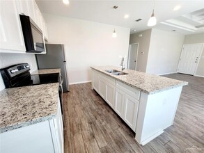 5801 Sandpiper Ave in Mission, TX - Foto de edificio - Building Photo