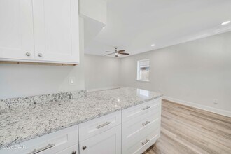 3904 Ocean View Dr in Panama City, FL - Building Photo - Building Photo