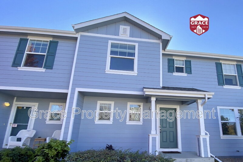 19229 E 58th Ave in Denver, CO - Building Photo