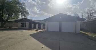 1521 S Missouri St in Pecos, TX - Building Photo