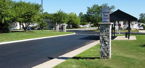 Westbrook Village in Toledo, OH - Building Photo - Building Photo