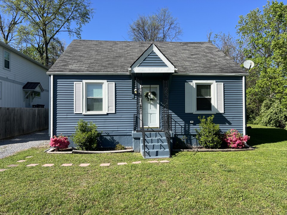 919 West Ave in Nashville, TN - Building Photo
