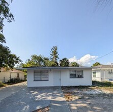 3135 Blount St in Ft. Myers, FL - Building Photo - Building Photo