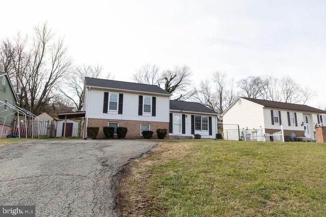 6621 Greenvale Pkwy in Woodlawn, MD - Building Photo - Building Photo