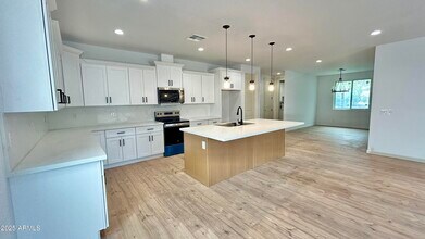 6216 W Sierra Vista Dr in Glendale, AZ - Building Photo - Building Photo