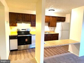 997 Heather Ridge Dr-Unit -3G in Frederick, MD - Building Photo - Building Photo