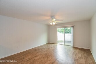 510 Eiseman Wy in Jacksonville, FL - Building Photo - Building Photo