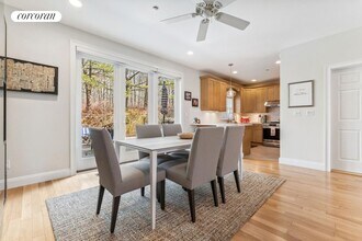 37 Andrew Ct in Southampton, NY - Building Photo - Building Photo