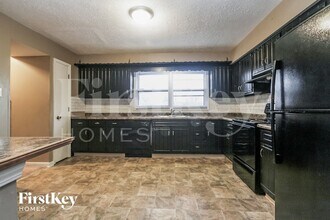 4962 Candy Spots Ct in Indianapolis, IN - Foto de edificio - Building Photo