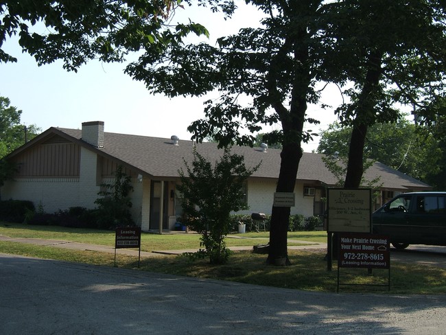 Prairie Crossing Apartments in Garland, TX - Building Photo - Building Photo