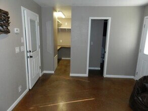 8033 Lax Dr in Fort Worth, TX - Building Photo - Building Photo