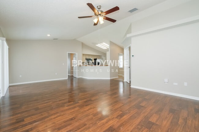 4608 Whitetail Ln in New Port Richey, FL - Building Photo - Building Photo
