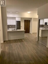 99 Eagle Rock Way in Vaughan, ON - Building Photo - Building Photo