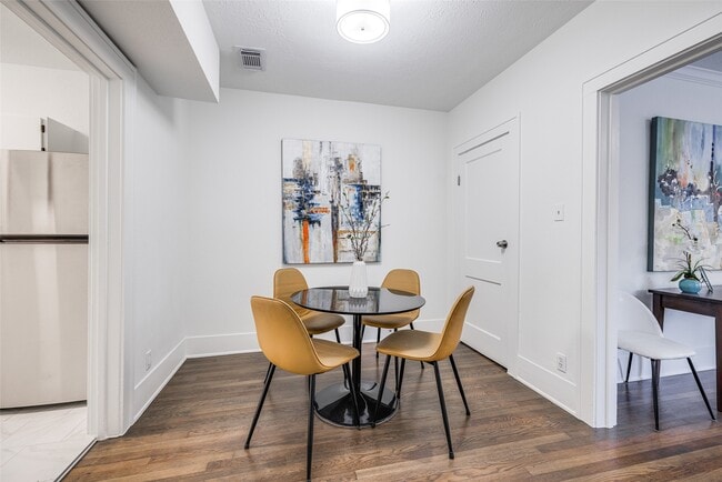 property at 601 Bomar St