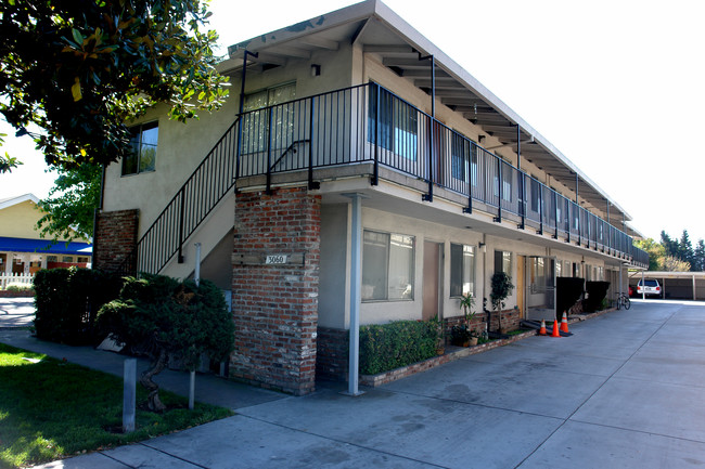 3060-3070 Moorpark Ave in San Jose, CA - Building Photo - Building Photo