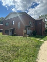 1419 Sleepy Hollow Rd in Fort Wright, KY - Building Photo