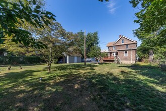 21 Lee Ave in Rockville Centre, NY - Building Photo - Building Photo
