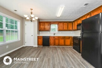 230 Highgrove Dr in Covington, GA - Building Photo - Building Photo