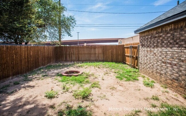 4115 18th St in Lubbock, TX - Foto de edificio - Building Photo