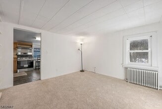 69 Weaver St in Little Falls, NJ - Building Photo - Building Photo