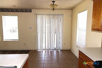 5707 Schneider Dr in Killeen, TX - Building Photo - Building Photo