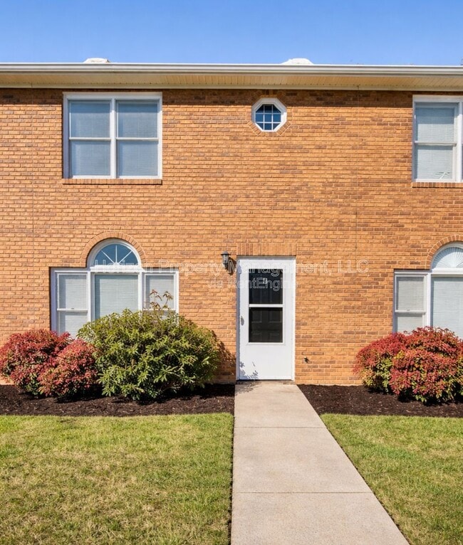 4071 Hidden Hollow Dr in Gainesville, GA - Building Photo - Building Photo