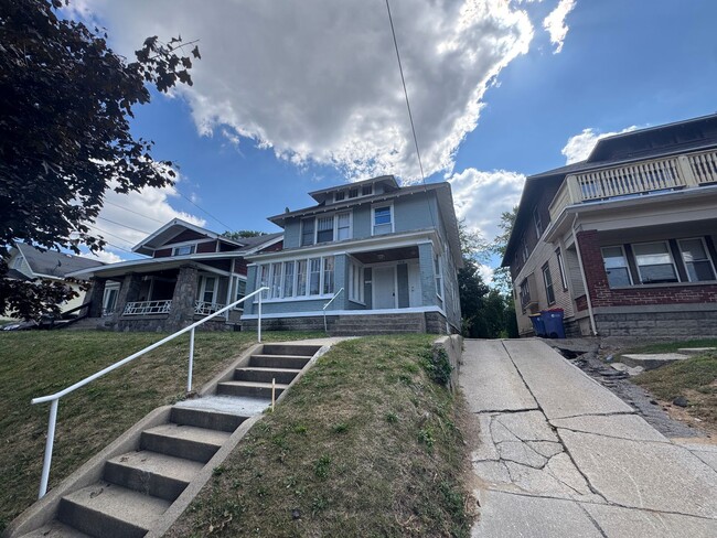 926 M.L.K. Jr St SE in Grand Rapids, MI - Building Photo - Building Photo