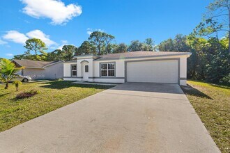 1774 Glenridge St NW in Palm Bay, FL - Building Photo - Building Photo