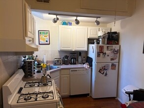 725 S 4th St in Philadelphia, PA - Foto de edificio - Building Photo