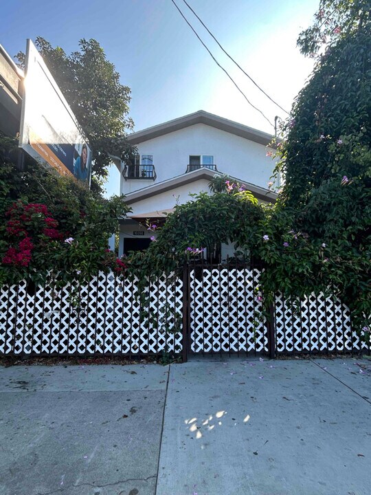 10350 Wilmington Ave-Unit -1 in Los Angeles, CA - Building Photo