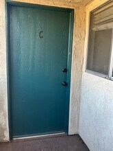 101 E Olive Ave, Unit 101 E Olive Ave Unit C in La Habra, CA - Building Photo - Building Photo