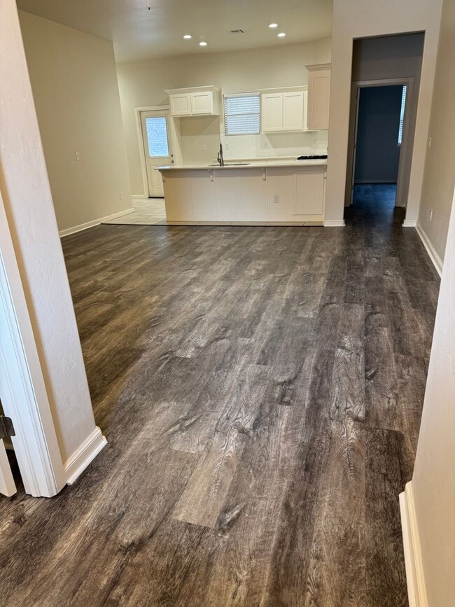 4708 Enclave Ln in Norman, OK - Foto de edificio - Building Photo