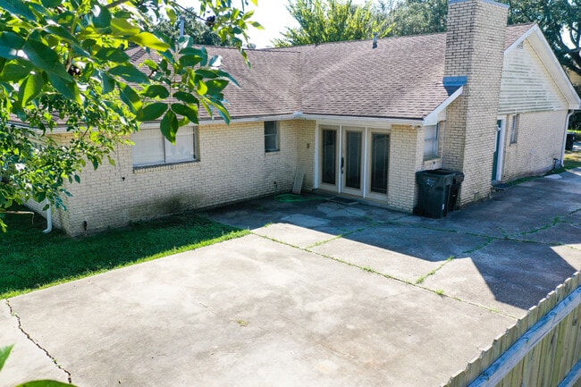3534 Huntlee Dr in New Orleans, LA - Building Photo - Building Photo