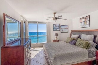 6767 Collins Ave in Miami Beach, FL - Building Photo - Building Photo