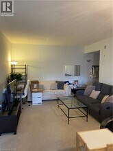 4006 Kilmer Dr in Burlington, ON - Building Photo - Building Photo