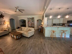 17 Ettington Dr in Bella Vista, AR - Building Photo - Building Photo