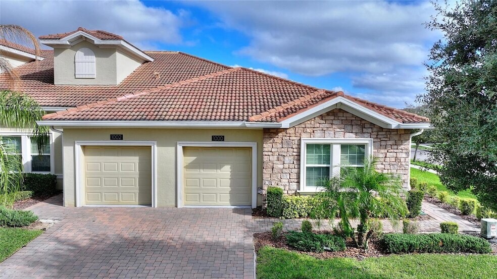 1000 Blackwolf Run Rd in Davenport, FL - Building Photo