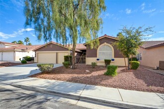 2727 Cool Lilac Ave in Henderson, NV - Building Photo - Building Photo