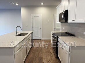 7289 Mulberry St in Flowery Branch, GA - Building Photo - Building Photo