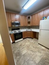 185 Horseshoe Ct in Phillipsburg, NJ - Building Photo - Building Photo