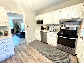 1500 S Barton St in Arlington, VA - Building Photo - Building Photo